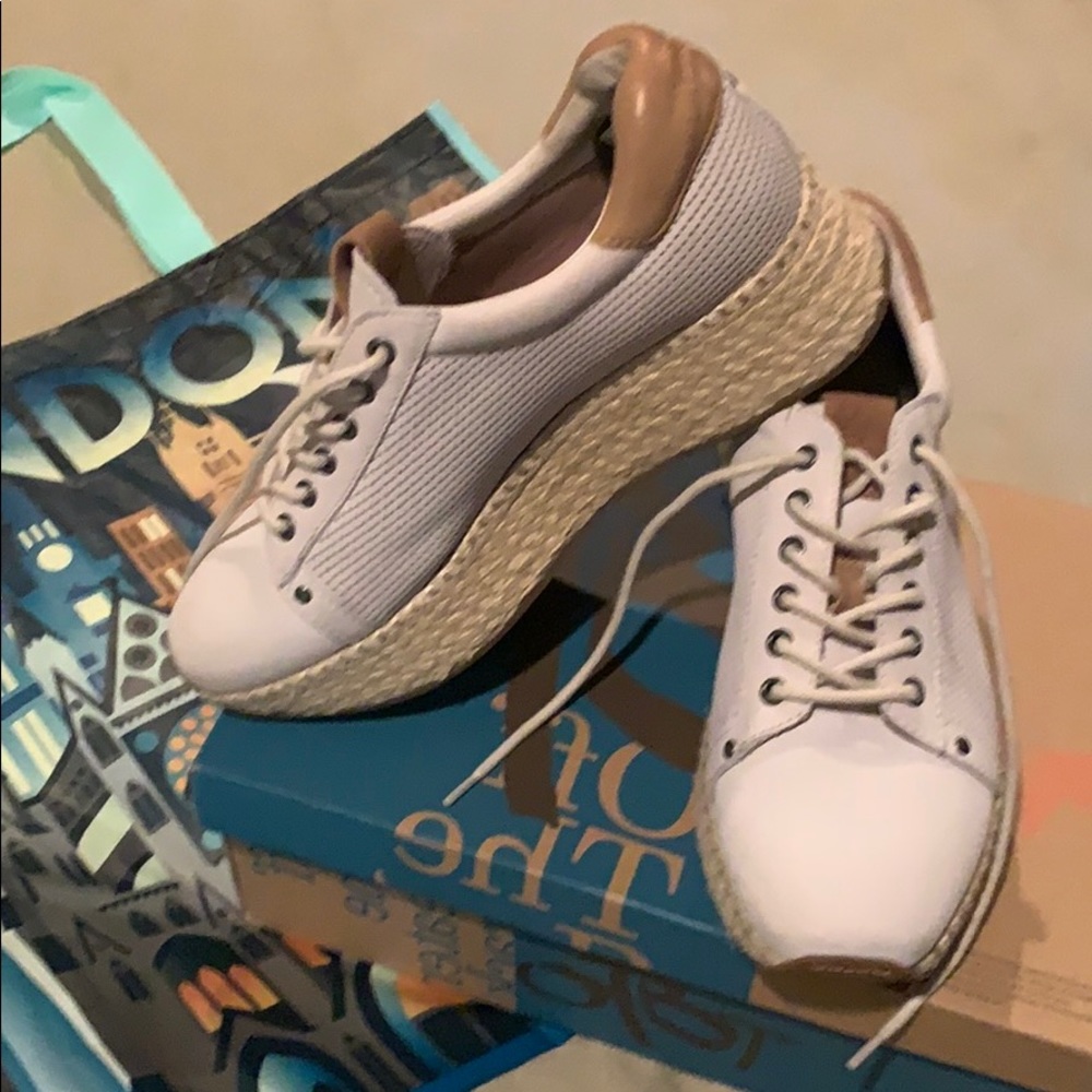 OTBT  (Off The Beaten Track) Shoes